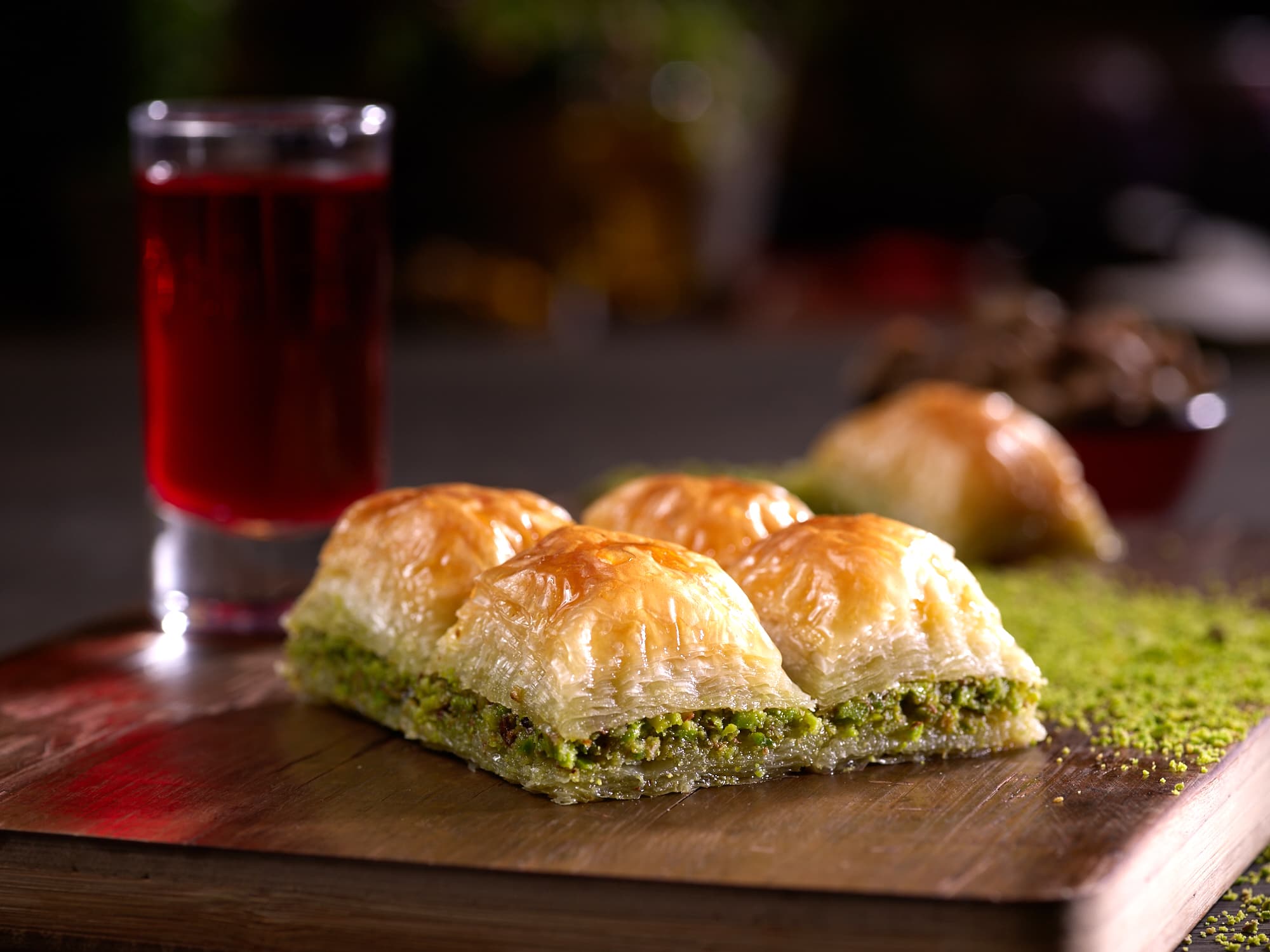 Fıstıklı Özel Kare Baklava